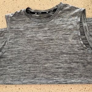 Like new Sleeveless Tank